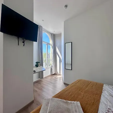 Les Du Pont Joffre Apartment Perpignan